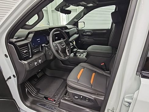 New 2026 GMC Sierra 1500 AT4 w/ AT4 Premium Package image 10