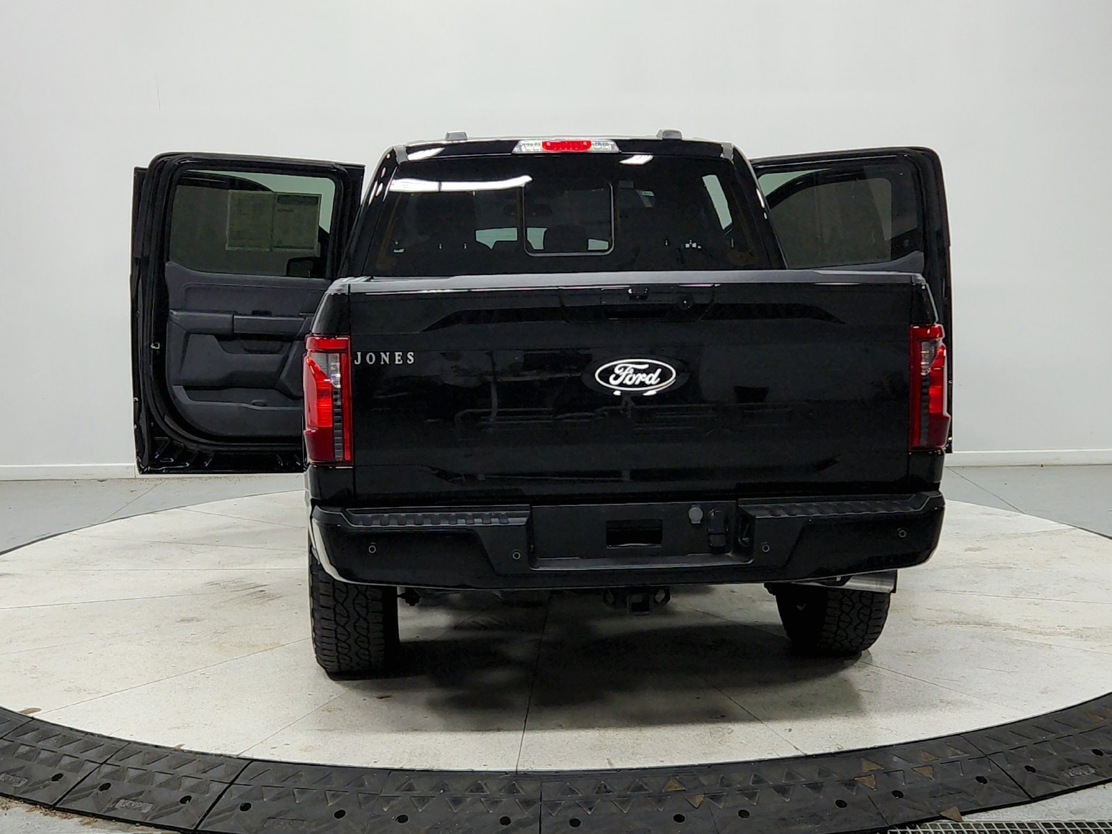 Used 2024 Ford F150 XLT w/ Equipment Group 302A MID AWD/4WD image 15