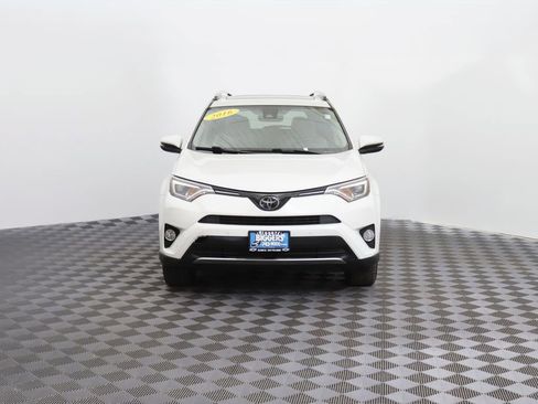 Used 2016 Toyota RAV4 Limited AWD/4WD image 2