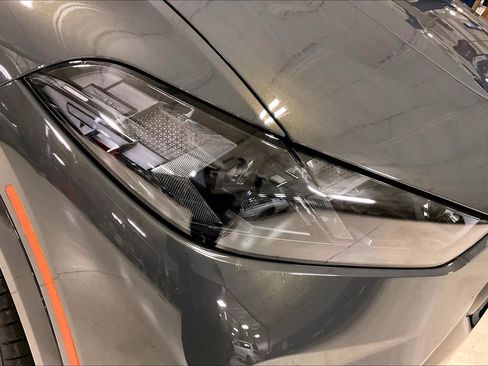 New 2026 BMW X5 xDrive50e image 13