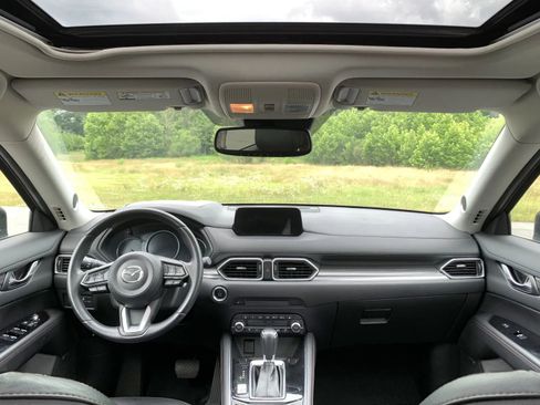 Used 2019 MAZDA CX-5 Grand Touring w/ GT Premium Package FWD image 12
