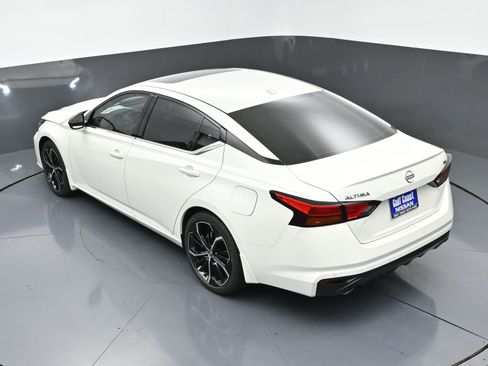 New 2025 Nissan Altima 2.5 SR w/ SR Premium Package image 35