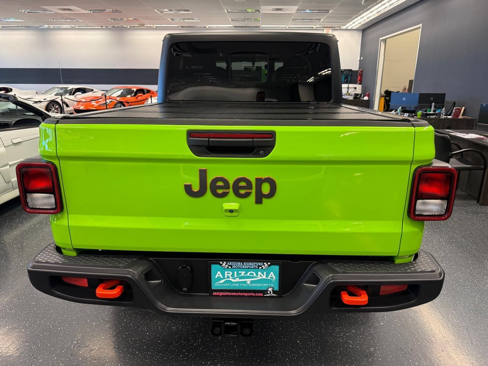 Used 2021 Jeep Gladiator Mojave AWD/4WD image 3