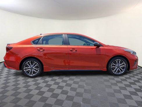 Used 2023 Kia Forte GT-Line w/ GT-Line Premium Package FWD image 7