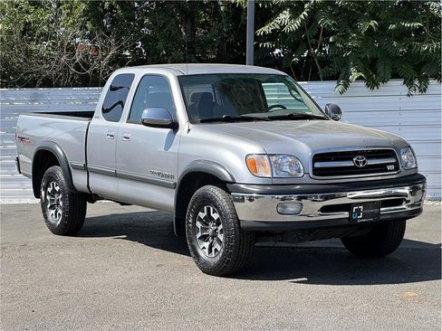 Used 2002 Toyota Tundra SR5 AWD/4WD image 8