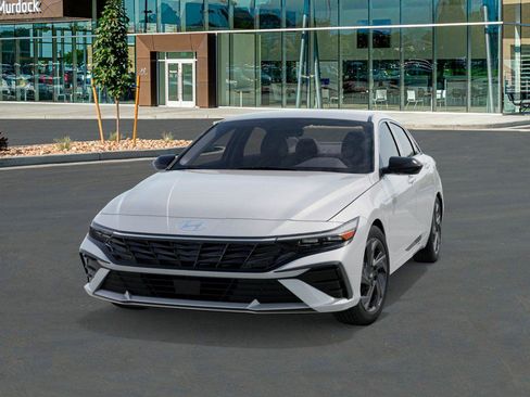 New 2026 Hyundai Elantra Sport FWD image 6