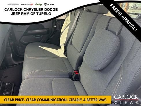 Used 2025 Jeep Wrangler Sahara w/ Safety Group image 30