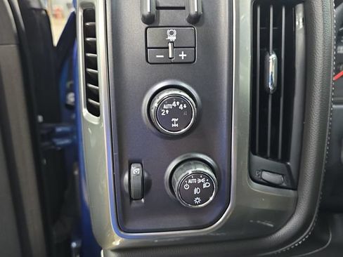 Used 2018 Chevrolet Silverado 1500 LTZ w/ Max Trailering Package AWD/4WD image 29