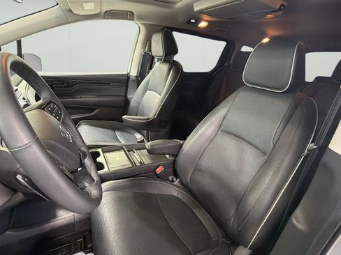 Used 2025 Honda Odyssey Elite image 9