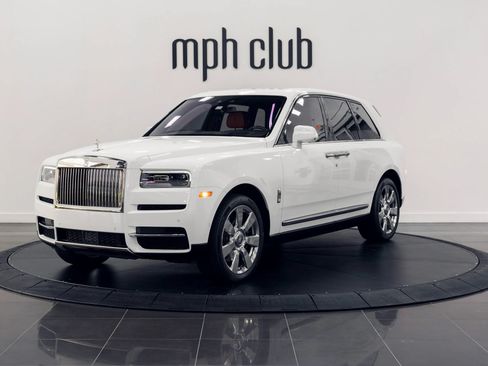 Used 2021 Rolls-Royce Cullinan AWD/4WD image 4