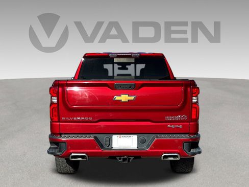 Used 2022 Chevrolet Silverado 1500 High Country image 23