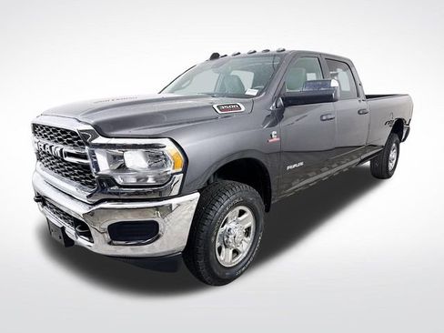 Used 2022 RAM 3500 Tradesman image 3