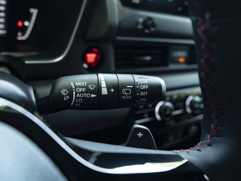 Used 2026 Honda Pilot Black Edition image 25