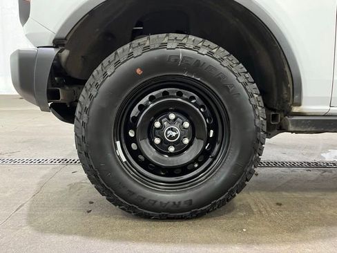 Used 2022 Ford Bronco Black Diamond AWD/4WD image 22