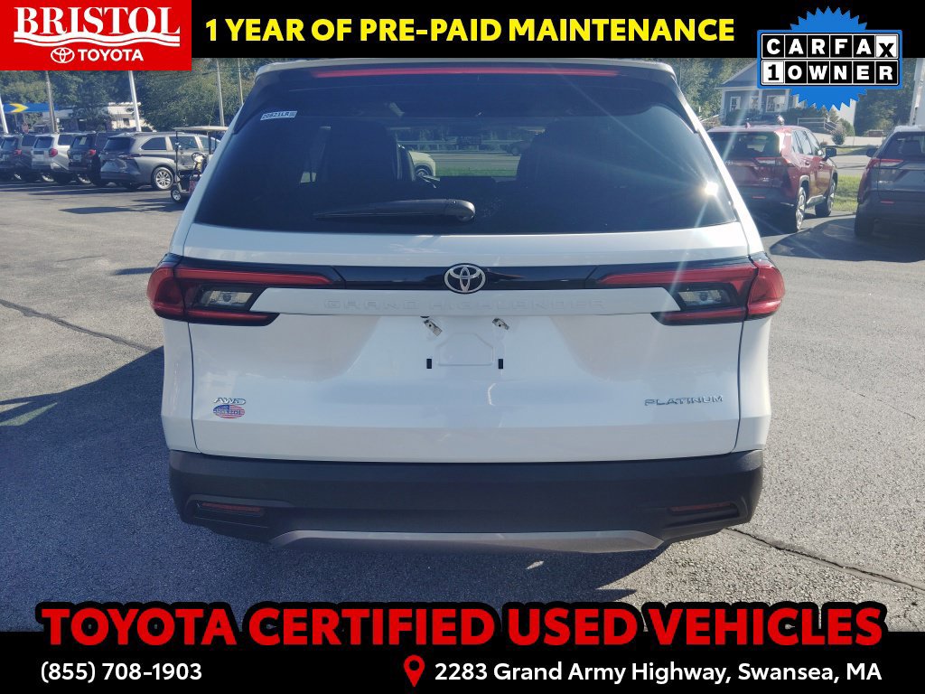 Certified 2024 Toyota Grand Highlander AWD image 7