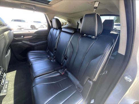 Used 2023 Acura MDX SH-AWD w/ Advance Package image 28