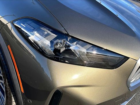 Used 2024 BMW X5 xDrive40i w/ Parking Assistance Package image 29