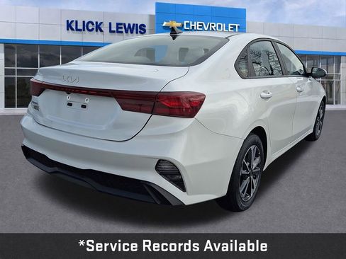 Used 2024 Kia Forte LXS image 8