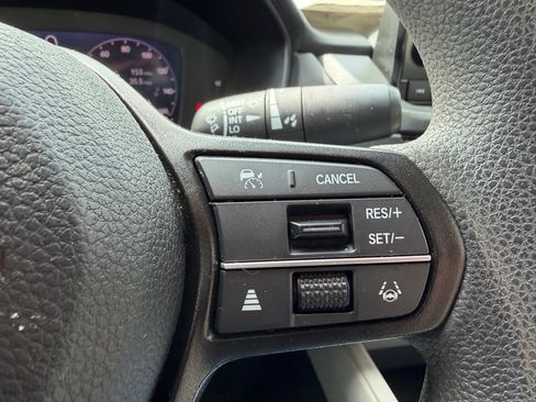 Used 2023 Honda Accord EX image 5