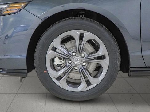 New 2026 Honda Accord EX-L image 9