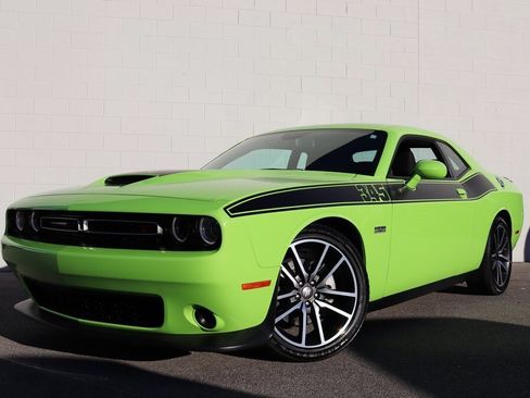 Used 2023 Dodge Challenger R/T image 23