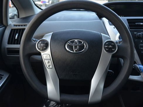 Used 2013 Toyota Prius V Three image 49