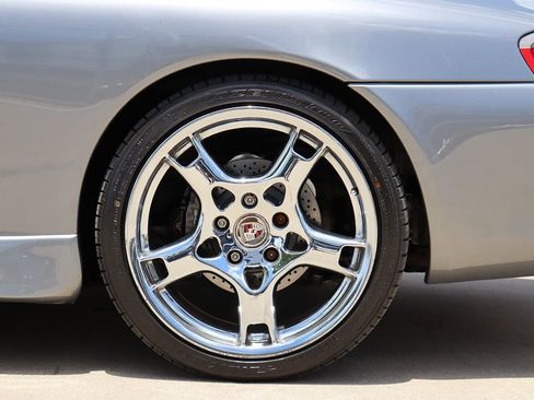 Used 2002 Porsche 911 Carrera image 41