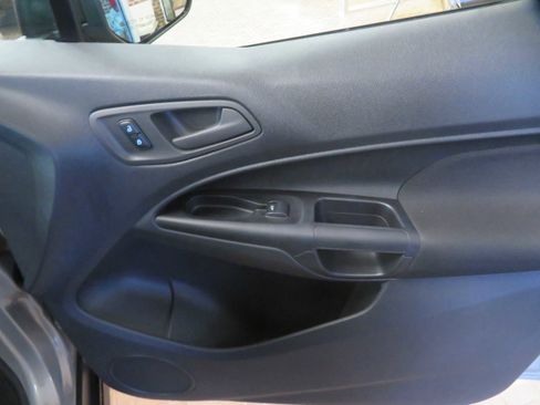 Used 2016 Ford Transit Connect XL image 22