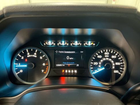 Used 2020 Ford F150 XLT w/ Equipment Group 302A Luxury AWD/4WD image 12