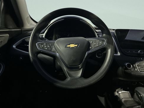 Used 2024 Chevrolet Malibu LT image 16