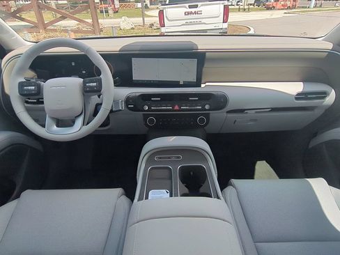 New 2026 Hyundai Palisade SEL Premium FWD image 18