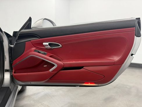 Used 2017 Porsche 911 Carrera image 48