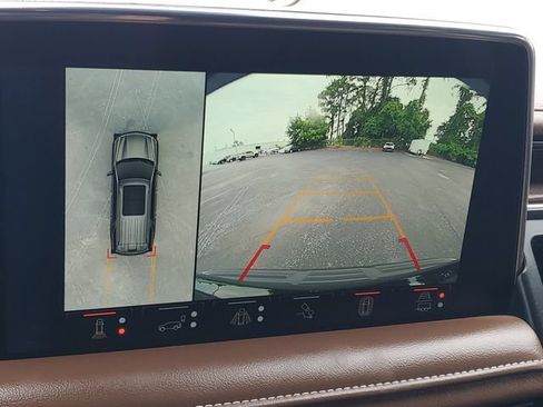 Certified 2024 Chevrolet Tahoe High Country w/ Advanced Technology Package AWD/4WD image 29