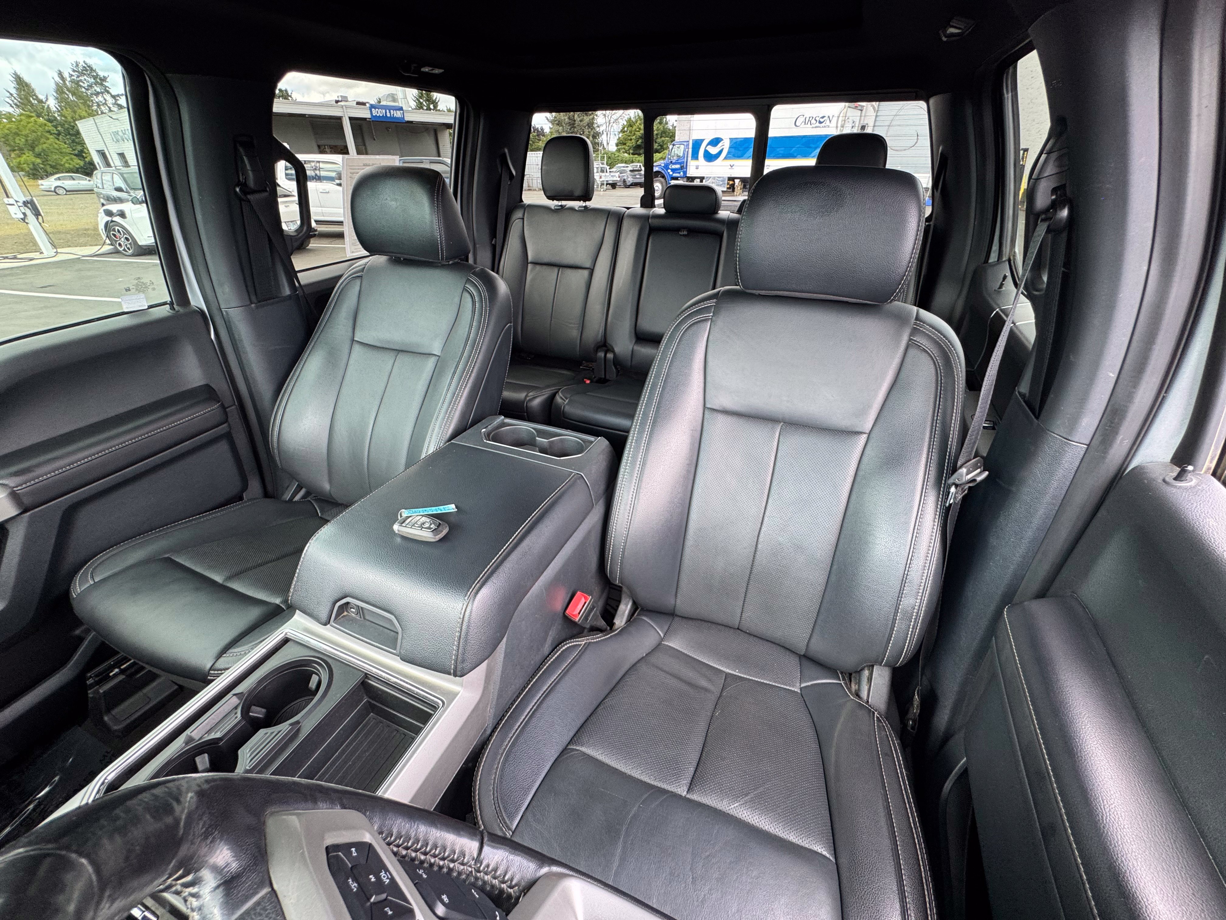 Used 2022 Ford F250 Lariat w/ Black Appearance Package AWD/4WD image 22