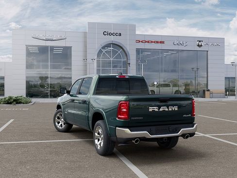 New 2026 RAM 1500 4x4 Crew Cab image 4