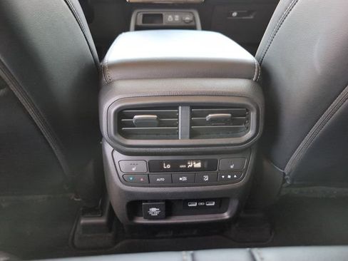 Used 2023 Honda Pilot Elite image 29