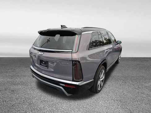 New 2026 Cadillac Vistiq Luxury w/ LPO, Floor Liner Package image 27