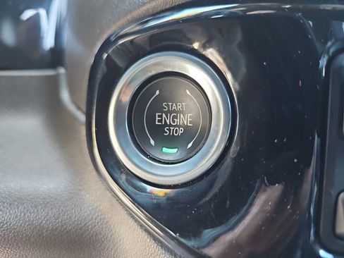 Used 2023 GMC Sierra 1500 SLT w/ SLT Premium Plus Package image 29