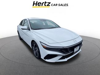 Used 2025 Hyundai Elantra SEL video 1