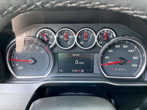 Used 2022 Chevrolet Silverado 1500 LT Trail Boss w/ Bed Protection Package AWD/4WD image 14