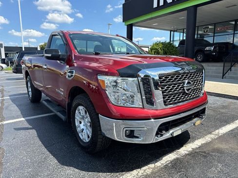 Used 2017 Nissan Titan SV AWD/4WD image 2