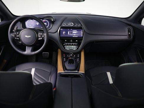 Used 2024 Aston Martin DBX 707 image 20