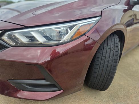 Used 2021 Nissan Sentra SV FWD image 30