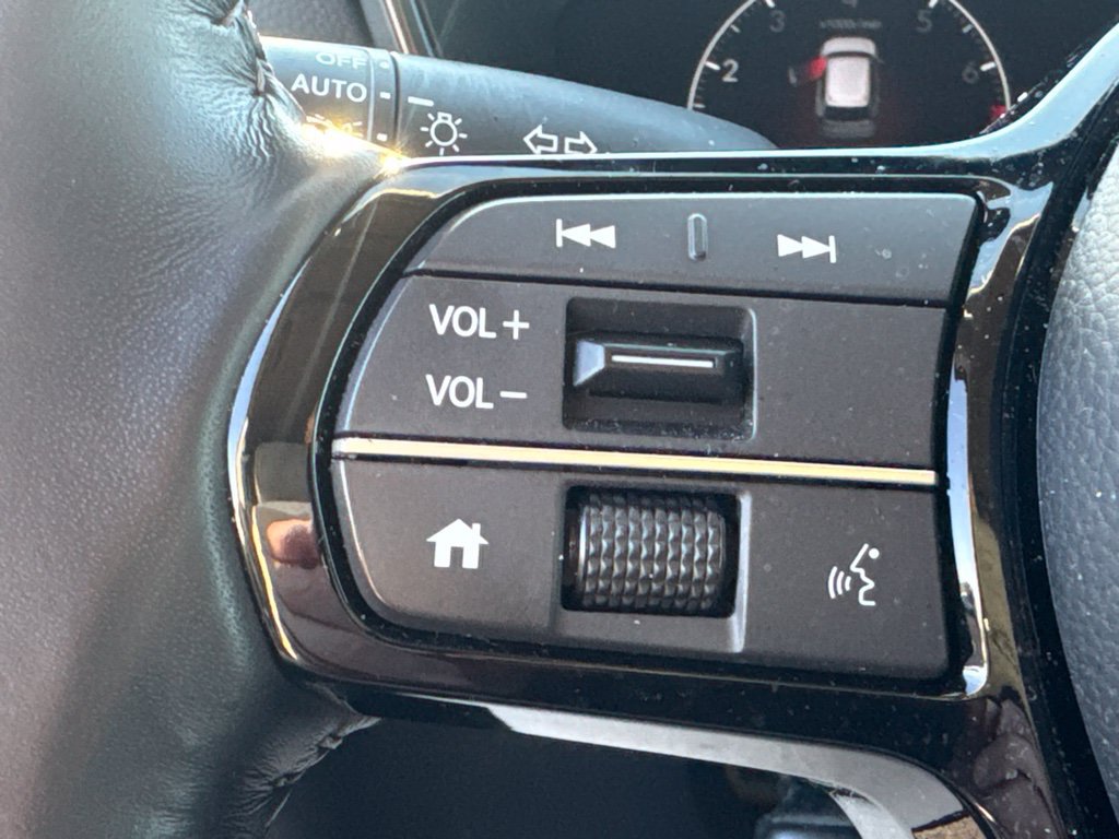 Used 2025 Honda CR-V EX-L image 31