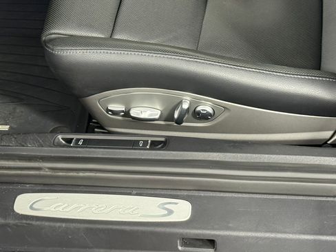 Used 2015 Porsche 911 Carrera S image 27