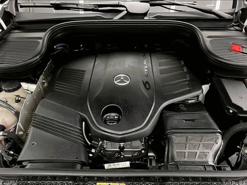 Certified 2022 Mercedes-Benz GLE 450 4MATIC image 9