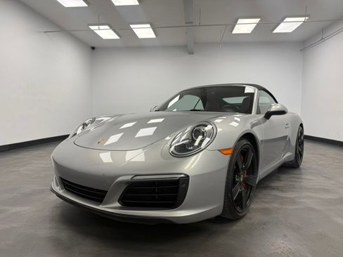 Used 2017 Porsche 911 Carrera image 6