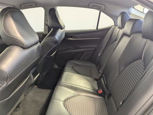 Certified 2022 Toyota Camry SE image 25