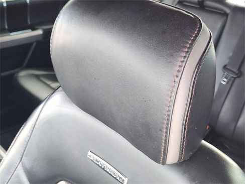 Used 2019 Ford F150 Platinum w/ Equipment Group 701A Luxury image 17