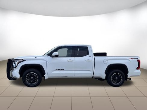 Used 2022 Toyota Tundra SR5 w/ TRD Off-Road Package AWD/4WD image 4